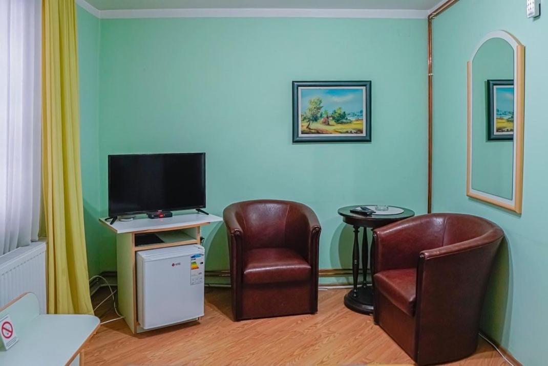 Hotel Perla Ldm Leskovac Leskovac  Kültér fotó